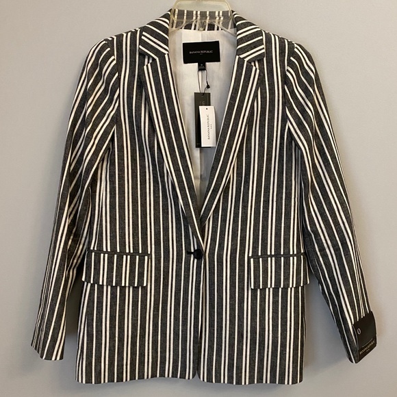 Banana Republic Factory Jackets & Blazers - Banana Republic Factory Gray Ivory Striped Stretch Linen Long Blazer
